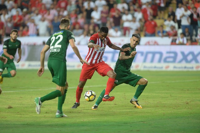 Antalyaspor'da Eto'o'dan sonra Nasri krizi!