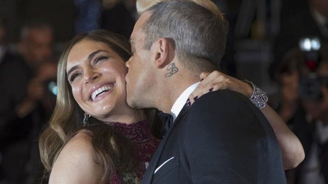 Robbie Williams'tan Türk eşi Ayda Field'e 1 milyon dolarlık hediye