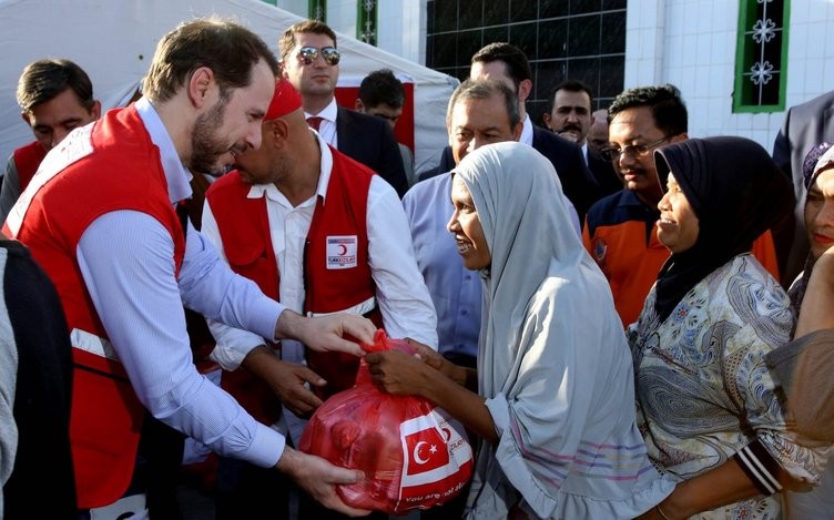 Albayrak Endonezya'da 