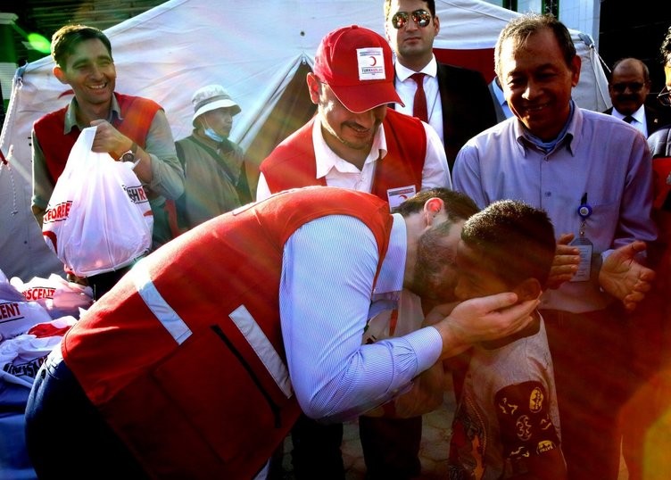 Albayrak Endonezya'da 