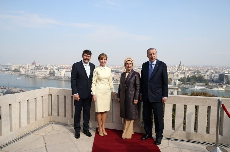  Erdoğan Janos Ader tarafından karşılandı