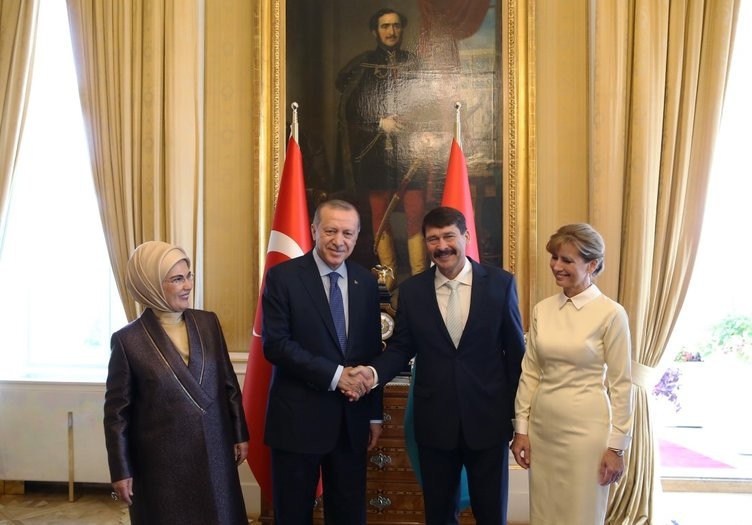  Erdoğan Janos Ader tarafından karşılandı