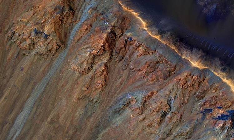 NASA'dan Mars'a ait görüntüler yayınlandı