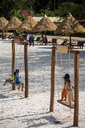 Koh Rong Adasında  Hakimiyet Türklerin !
