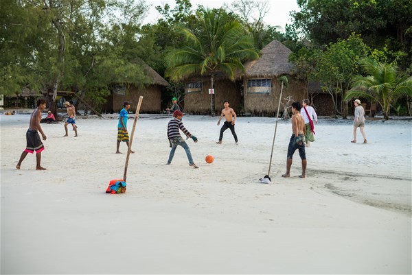 Koh Rong Adasında  Hakimiyet Türklerin !