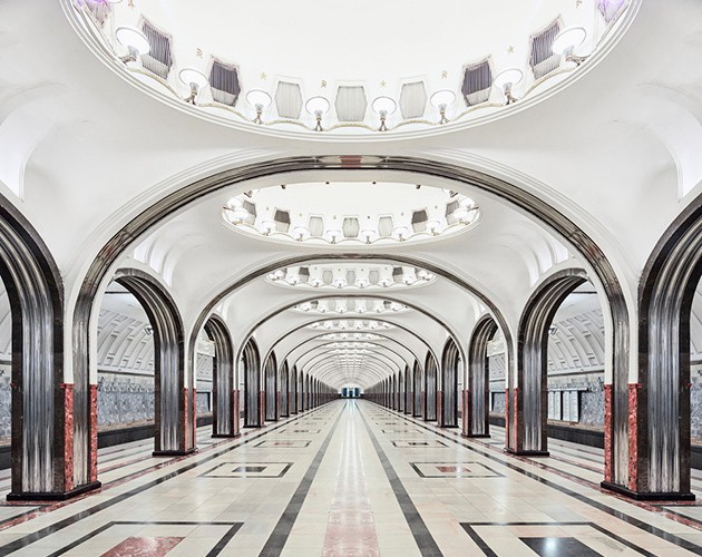 Sovyet döneminin göz kamaştırıcı metro istasyonları