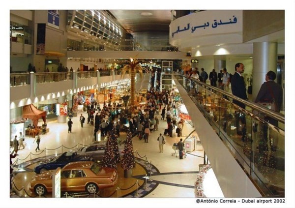Dubai Havalimanı şaşırtıyor