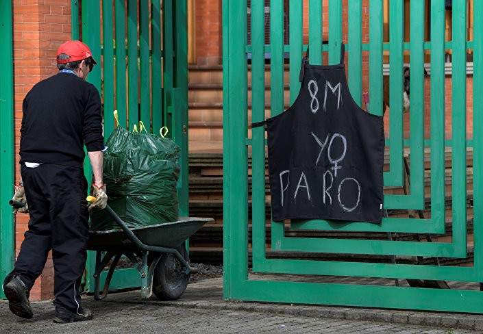 İspanya'da 24 saatlik feminist grev