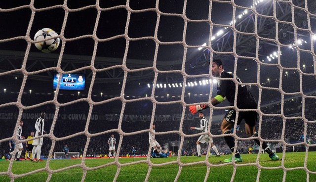 Ronaldo attığı golle sosyal medyayı salladı!