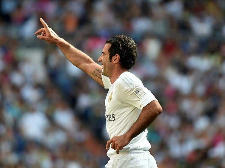 Tarihe geçen futbol efsanelerini açıkladı