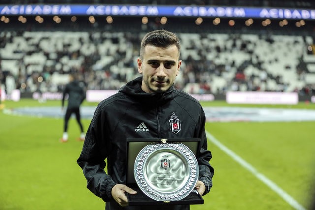 Beşiktaş o imzaları niçin saklıyor