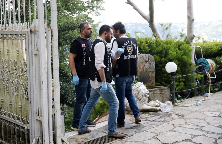 Adnan hocanın cephaneliği ortaya çıktı!