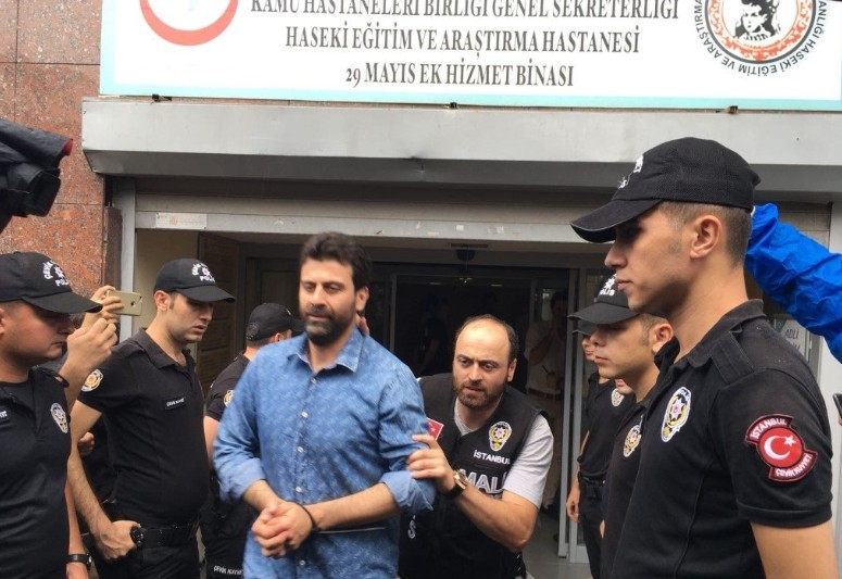 Adnan Oktar ve 'kedicikler'i cezaevine gönderildi