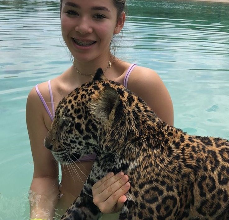  Jaguarlarla yüzüp, fotoğraf çektirmek 40 euro 