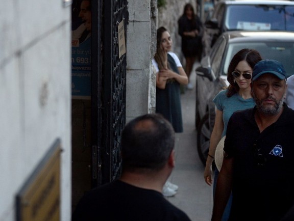 Megan Fox annesiyle İstanbul'da