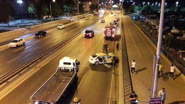 Bakırköy'de trafik kazası! Yaralılar var...