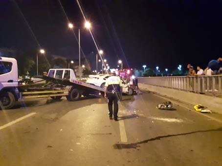 Bakırköy'de trafik kazası! Yaralılar var...