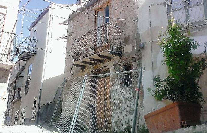 Bu şehirde yazlık evler 1 euro