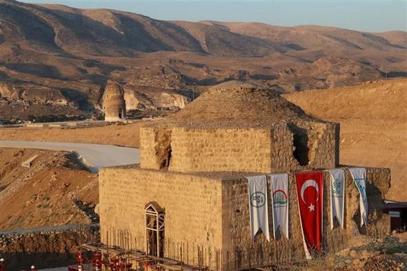 Tarihi hamam yeni yerine indiriliyor