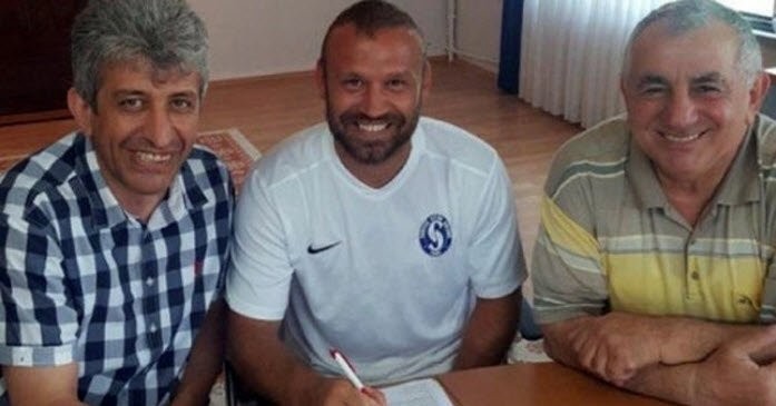 Futbolu bırakan yıldızların ilginç meslekleri