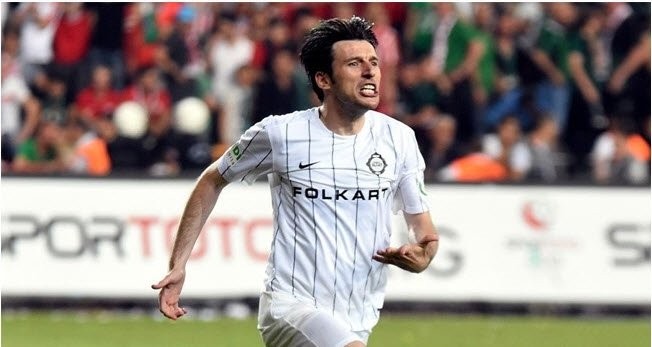 Futbolu bırakan yıldızların ilginç meslekleri