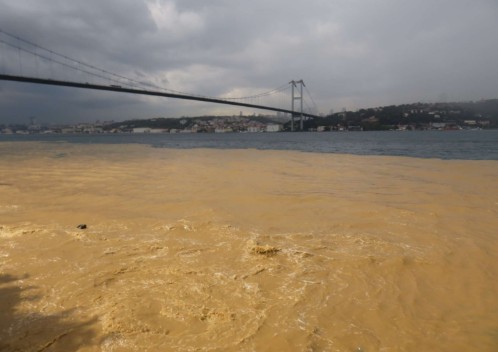 İstanbul Boğazı bu hale geldi