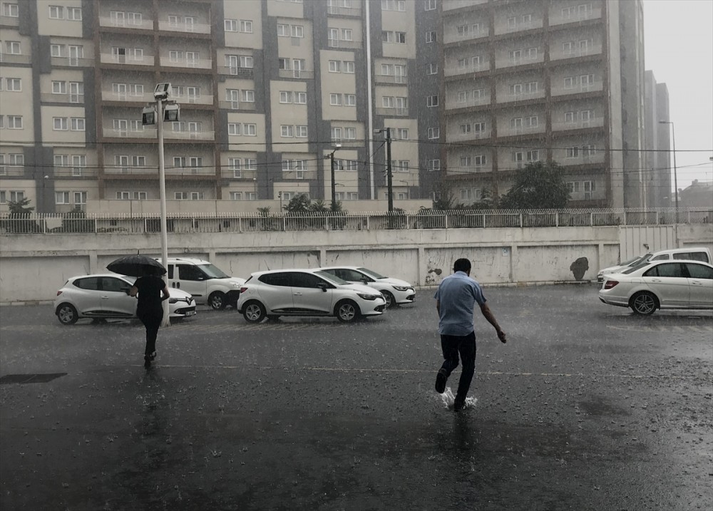 İstanbul'da kuvvetli yağış