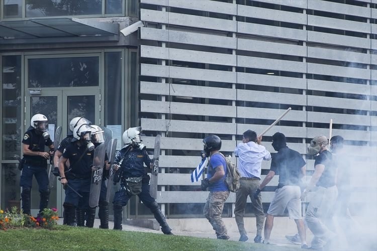 Yunanistan'da olaylı 'Makedonya' gösterisi