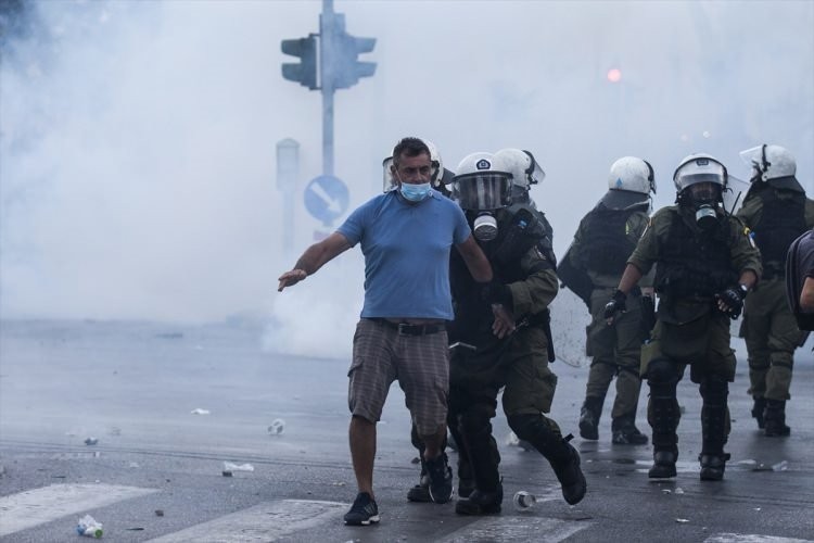 Yunanistan'da olaylı 'Makedonya' gösterisi