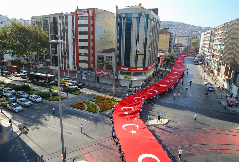 İzmir'in düşman işgalinden kurtuluşunun 96. yıl dönümü