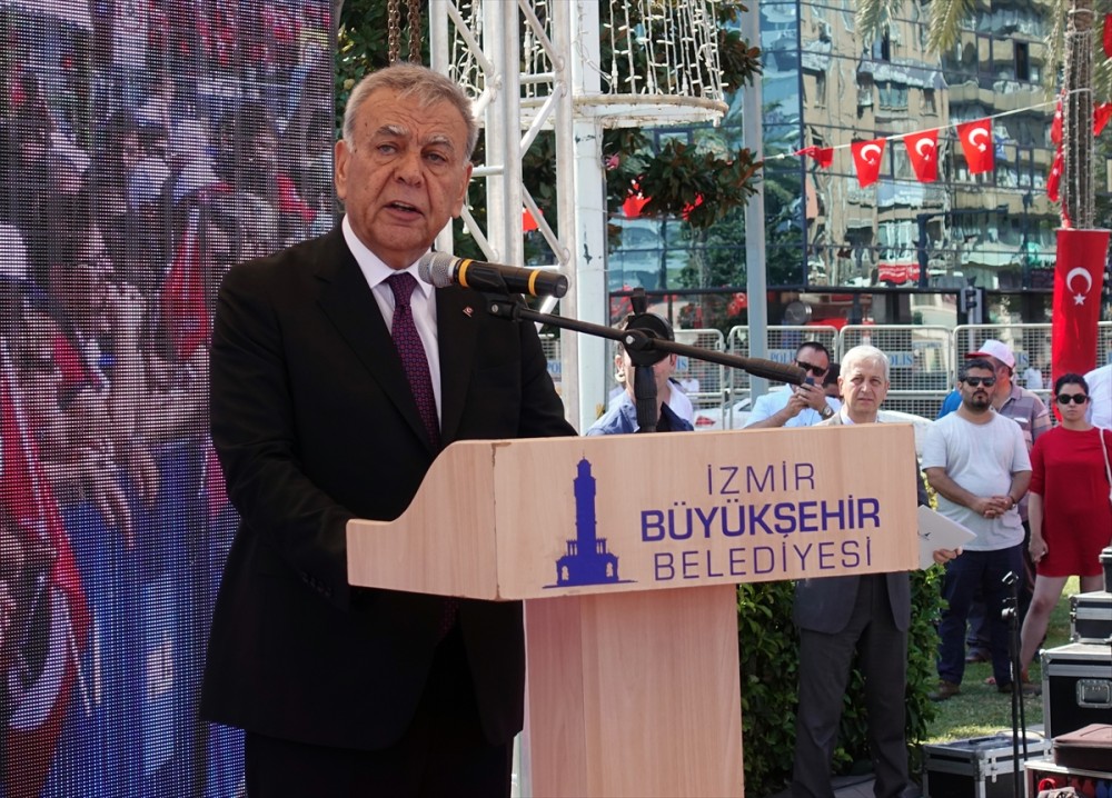 İzmir'in düşman işgalinden kurtuluşunun 96. yıl dönümü