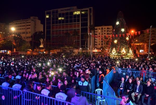 Yurtta yılbaşı coşkusu