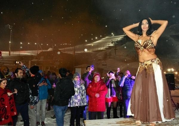 Yurtta yılbaşı coşkusu