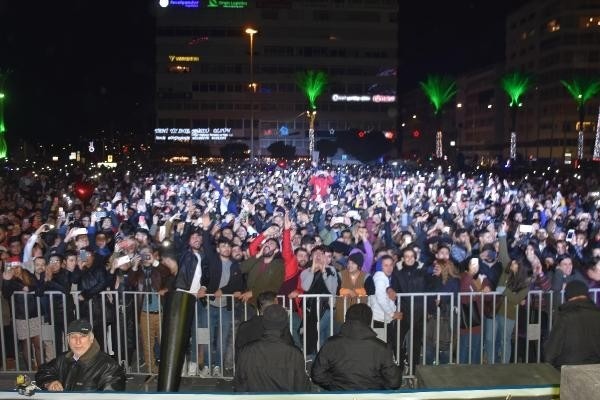 Yurtta yılbaşı coşkusu