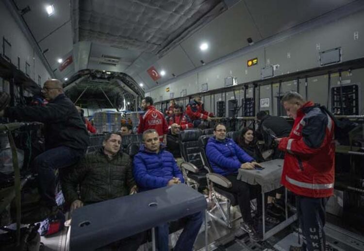 Uçan kale Mogadişu'daki yaralılar için havalandı