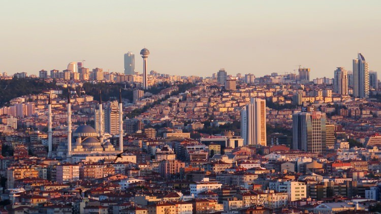 İşte kariyerinize başlamak için en iyi ülkeler! Türkiye devleri geride bıraktı