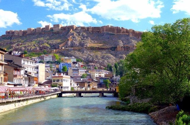 Türkiye'nin en mutsuz insanları bu ilde yaşıyor