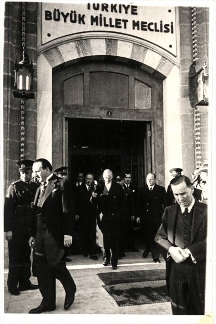 Mustafa Kemal Atatürk'ün çocuk sevgisi