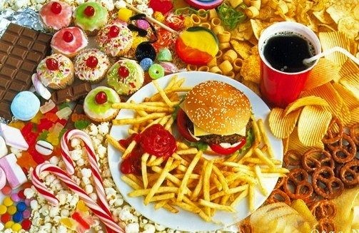 Kötü beslenme alışkanlıkları ömrü kısaltıyor