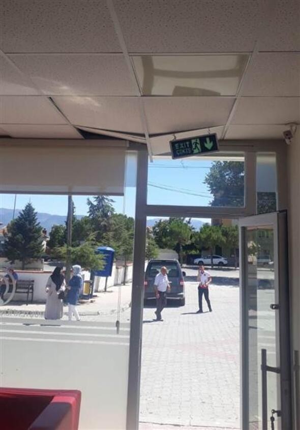 Denizli'deki depremin görüntüleri ortaya çıktı
