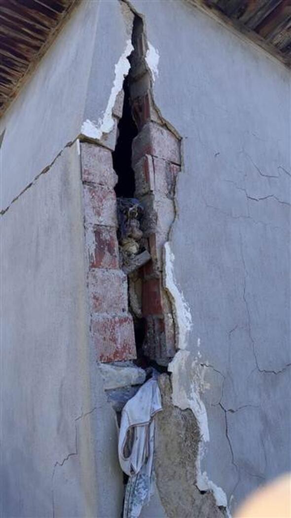 Denizli'deki depremin görüntüleri ortaya çıktı