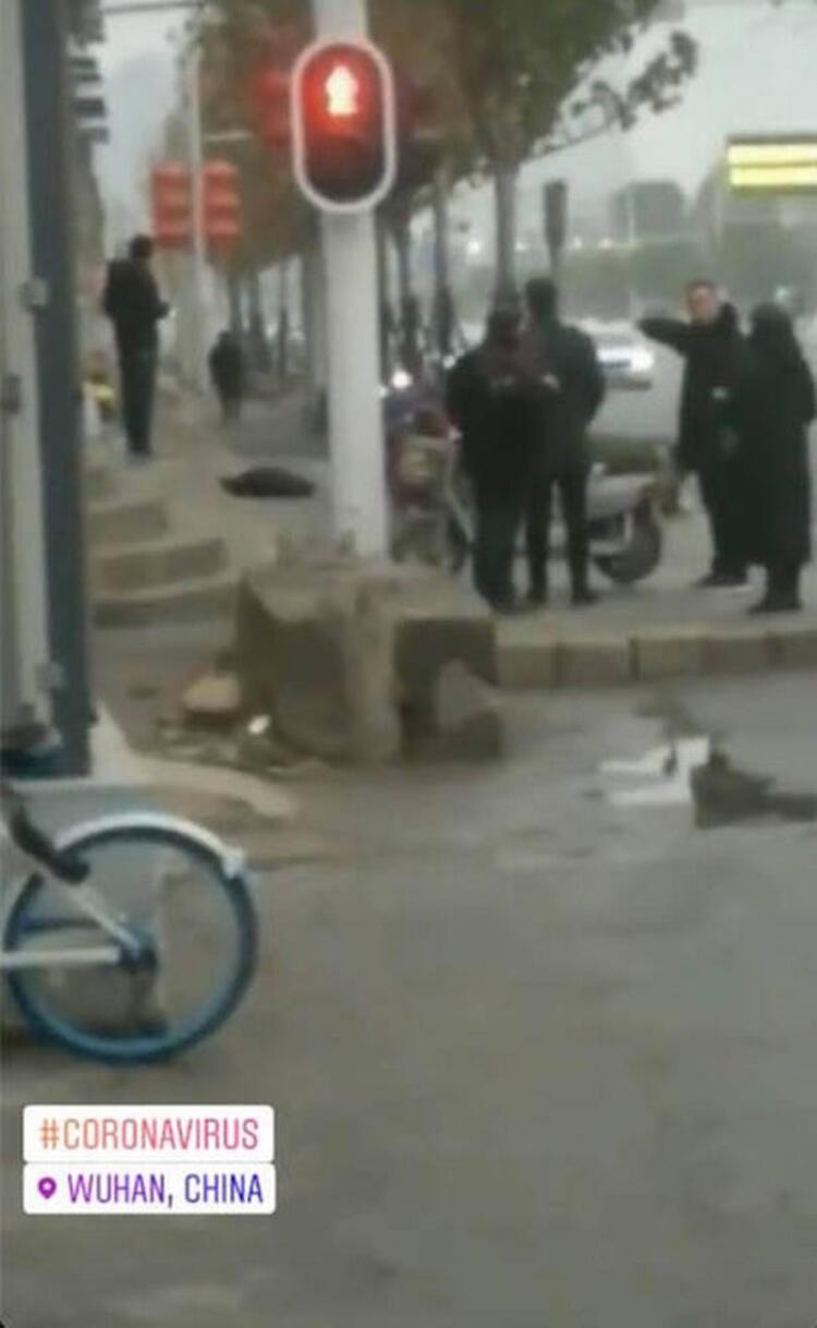  insanlar aniden bilinçlerini kaybederek yere yığılıyor