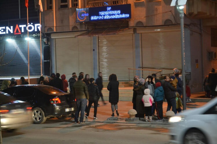 Elazığ depreminin ardından ilk görüntüler