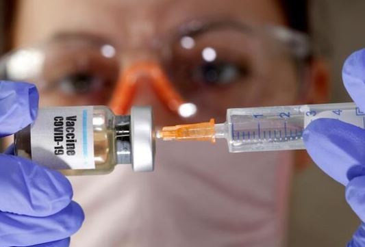 Pfizer aşısı Oxford-AstraZeneca’dan önce hazır olabilir