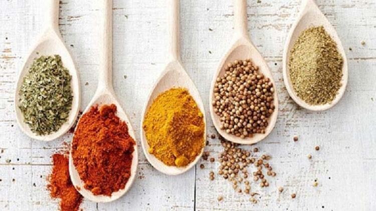 Bitki çayları ve baharatların içine karışan otlar vücudu zehirliyor!