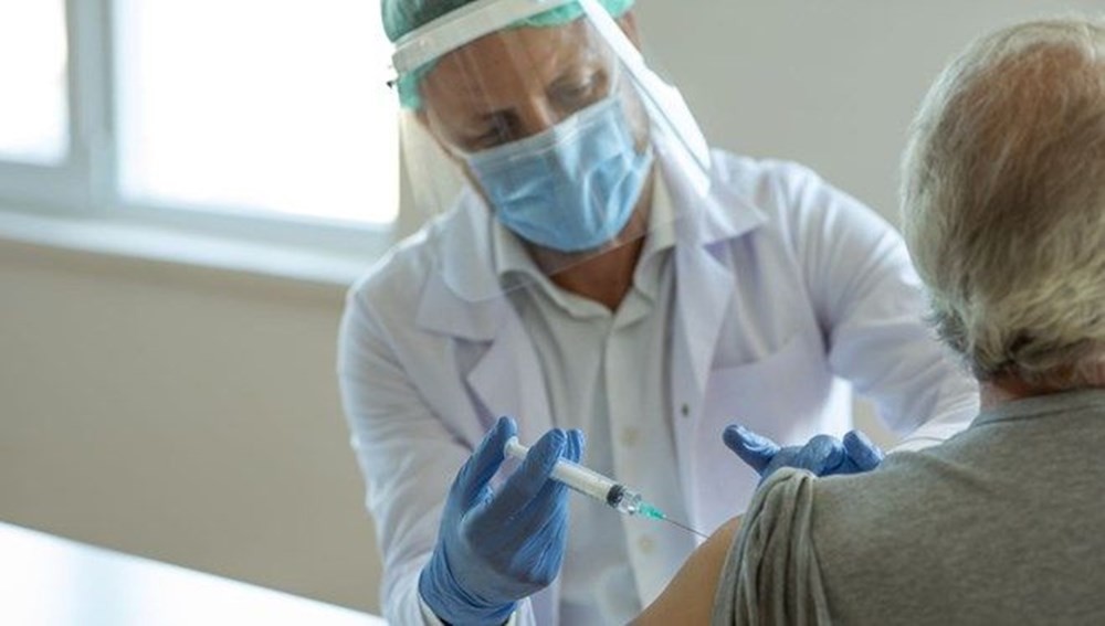 Pfizer’in umutlandıran aşısının endişelendiren bir handikapı var