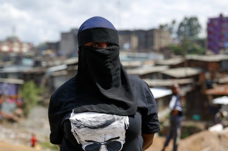 Kenya'da evsiz annelerinden çalınan bebekler karaborsada satılıyor