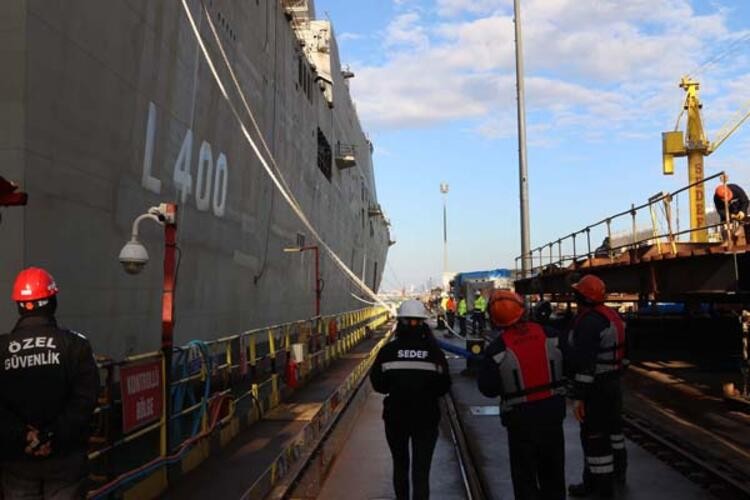 Türkiye'nin ilk uçak gemisi TGC Anadolu gün sayıyor