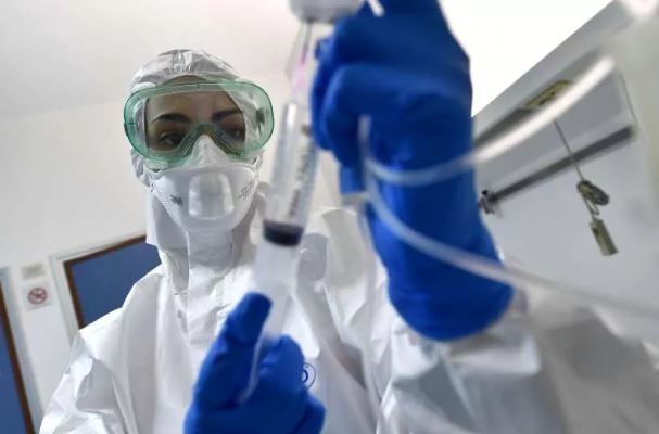 Bilim insanları ilk kez bu kadar net görüntüledi: Virüs böyle öldürüyor