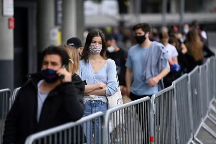 Ezber bozan iddia: Bu hastalık koronadan koruyor!